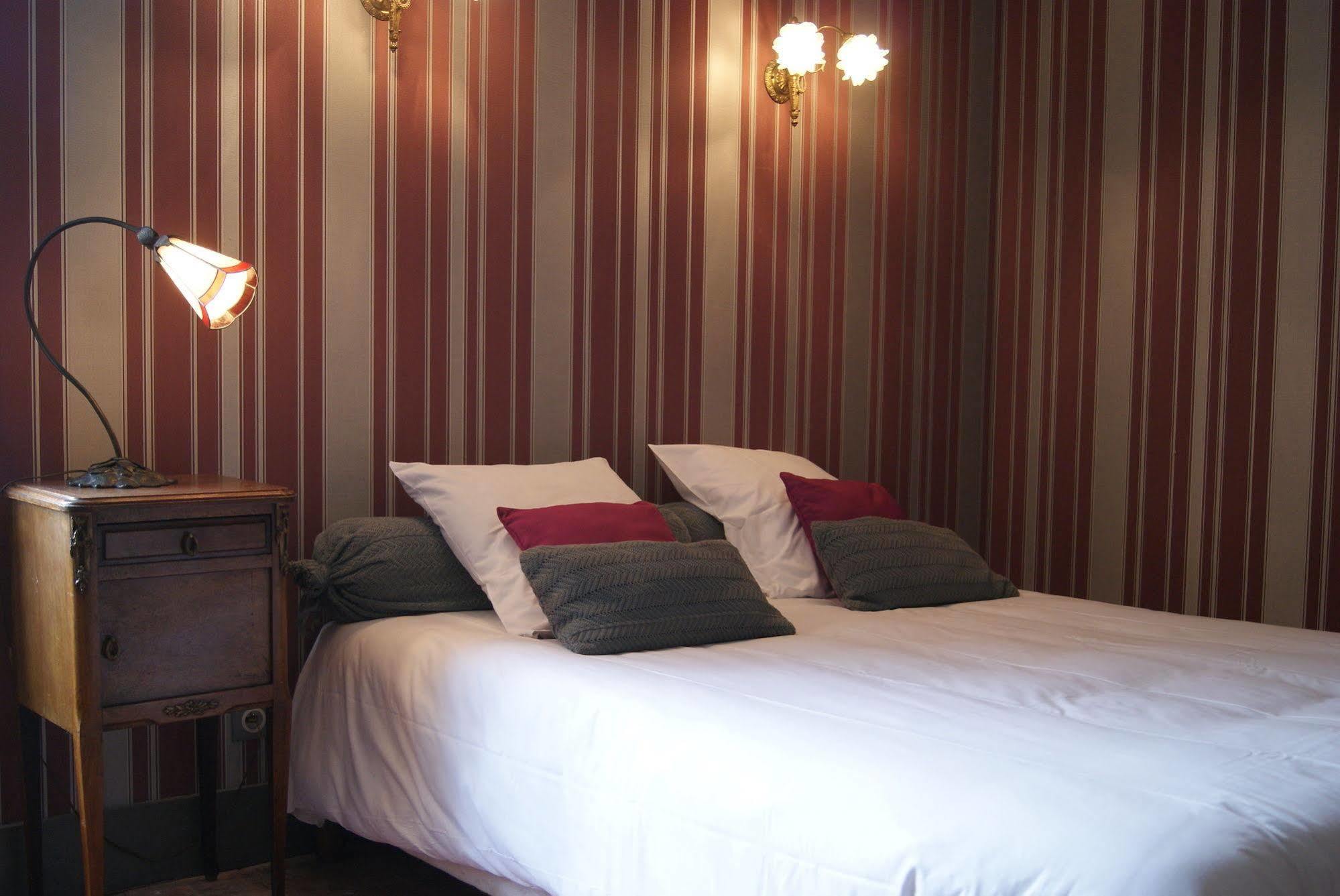 Logis Hotel - Restaurant La Marbrerie Caunes-Minervois Eksteriør billede