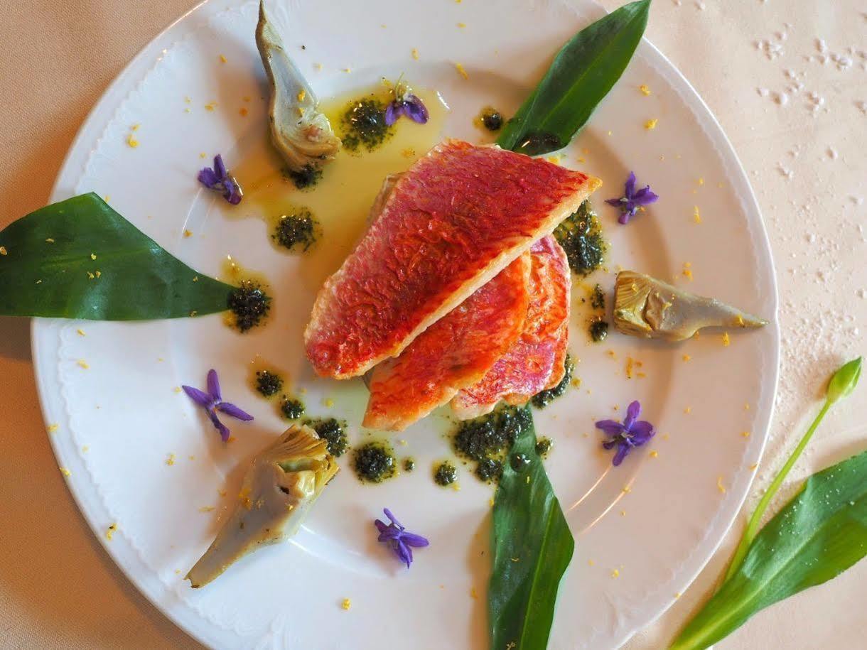 Logis Hotel - Restaurant La Marbrerie Caunes-Minervois Eksteriør billede